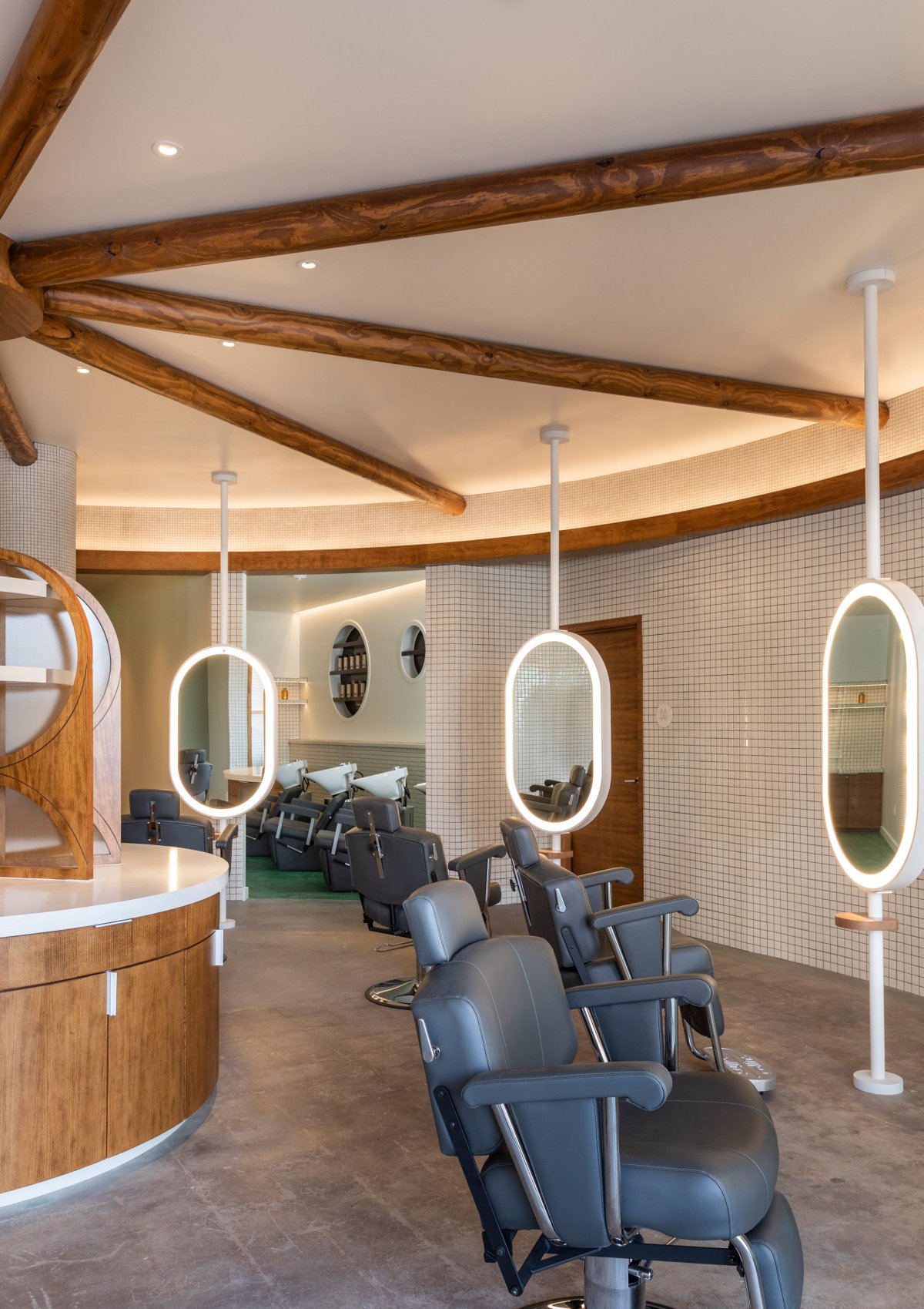 YinjiSpace Gin Design Group x Treadwell Barber Shop